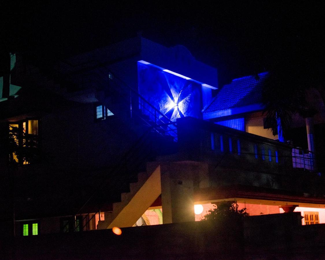 Hostelexp, Varkala - A Beach Town Hostel Εξωτερικό φωτογραφία