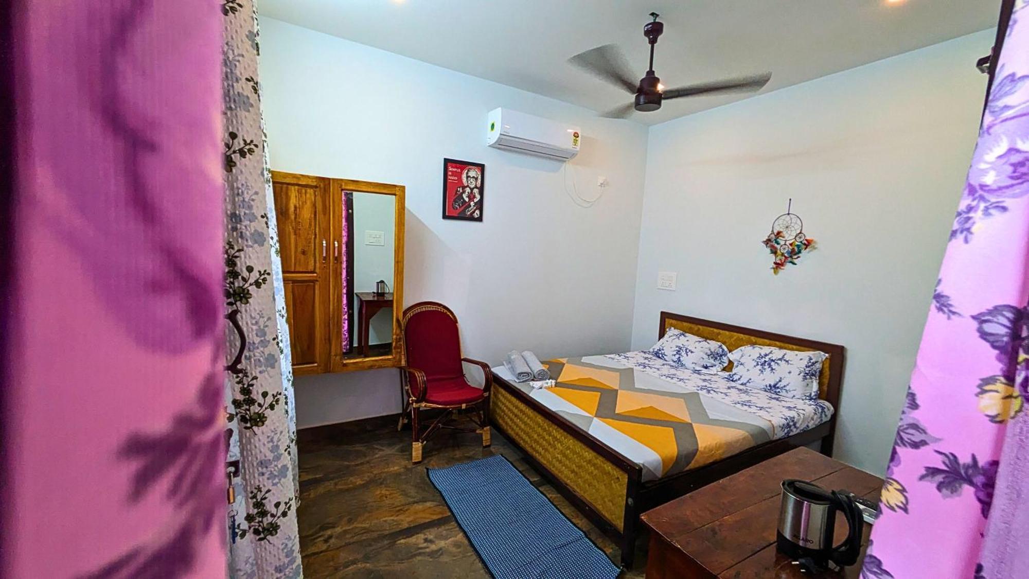 Hostelexp, Varkala - A Beach Town Hostel Εξωτερικό φωτογραφία
