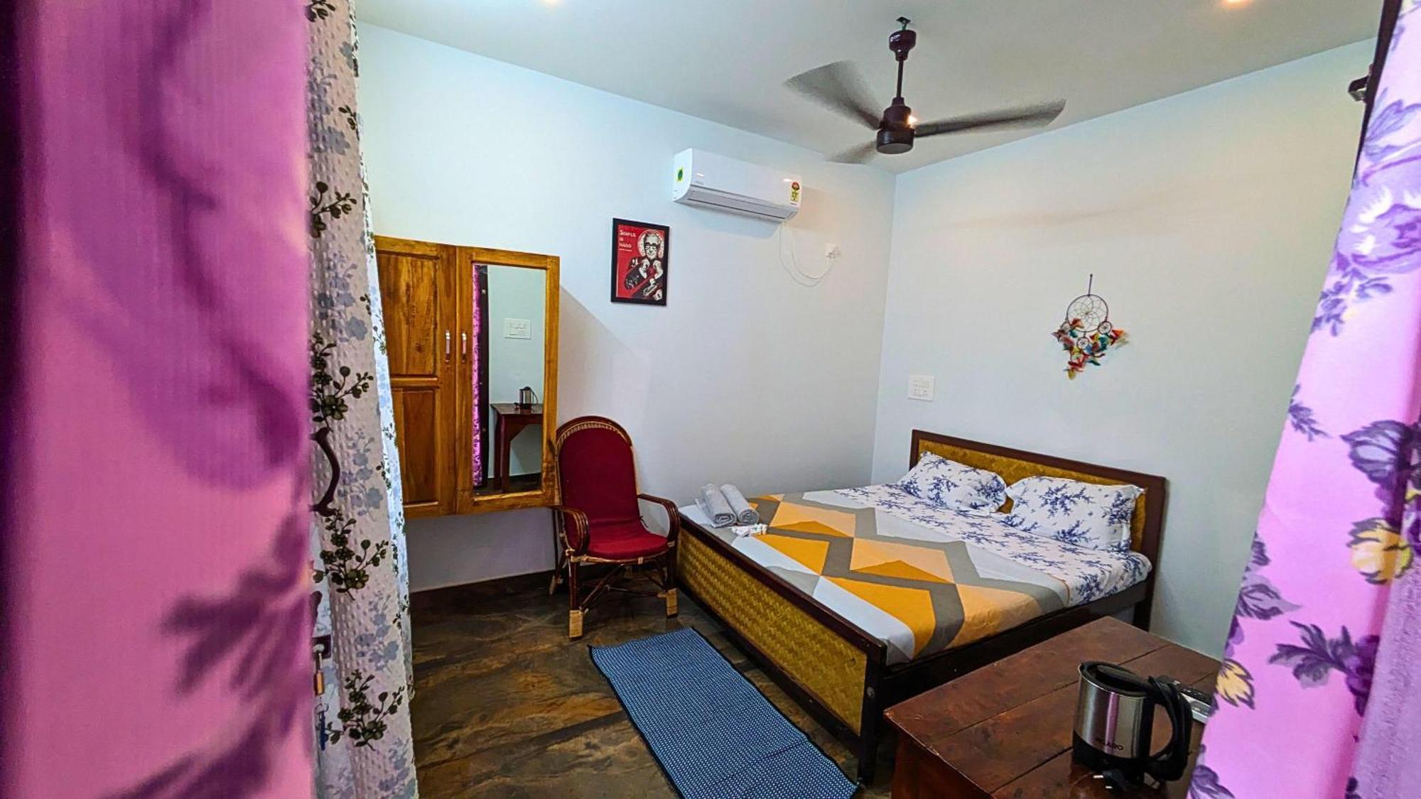 Hostelexp, Varkala - A Beach Town Hostel Εξωτερικό φωτογραφία